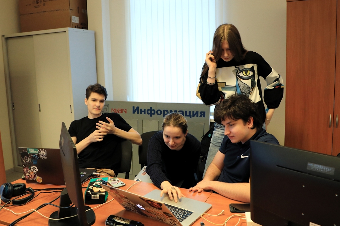 Сборная Вышки стала призером Первых межвузовских учений Национального киберполигона