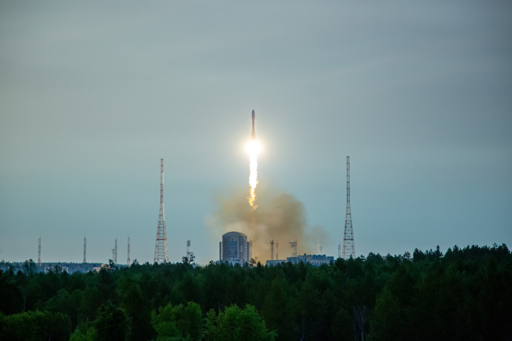 Launch of the Soyuz-2.1b carrier rocket with CubeSX-HSE-3 on board